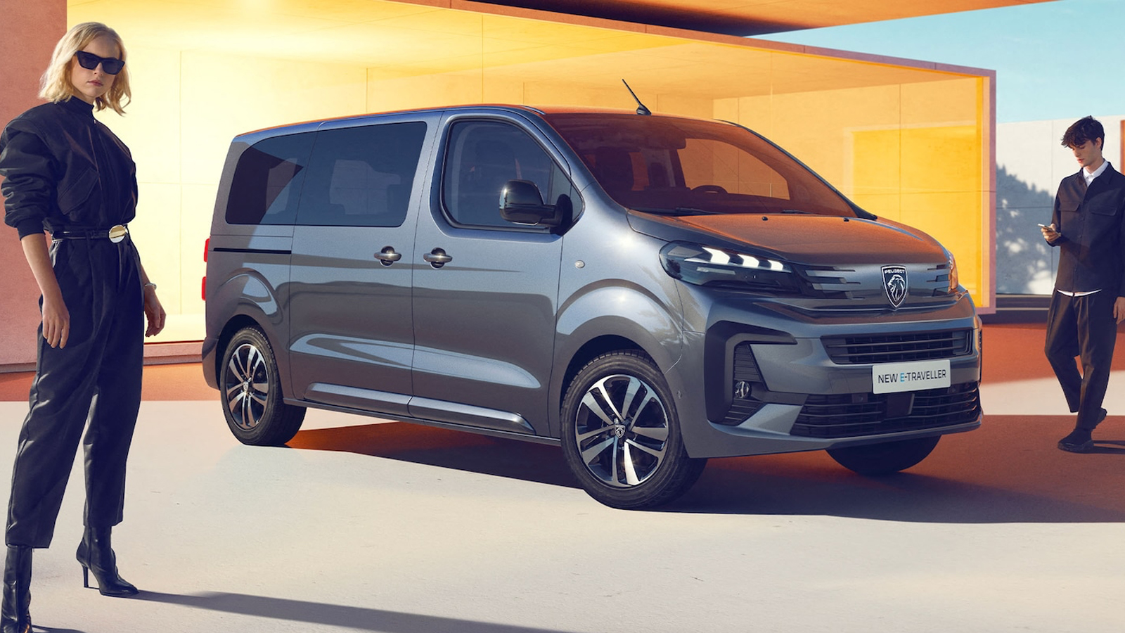 PEUGEOT E-TRAVELLER
